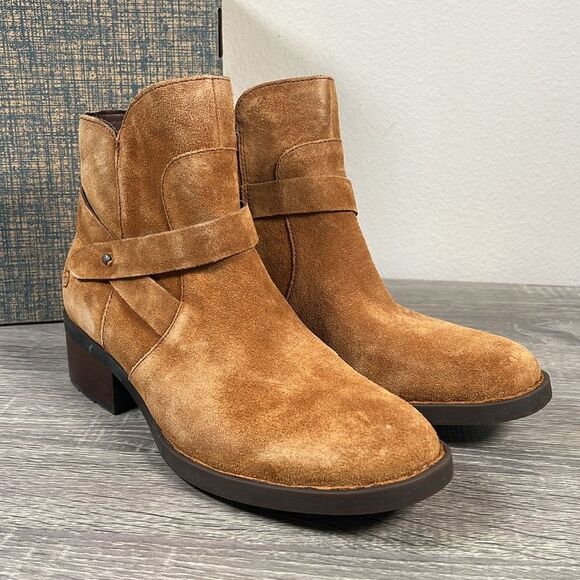 Born Tori Cream Suede Boots - Picture 2 of 10